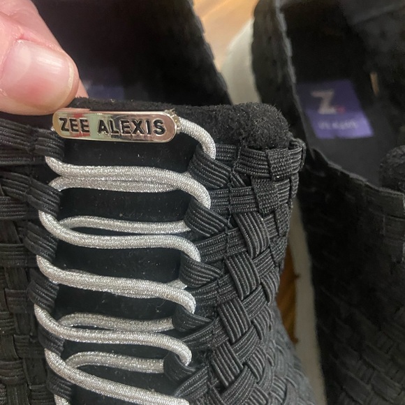 Women’s Black and White Zee Alexis Woven Sneakers - Picture 2 of 8